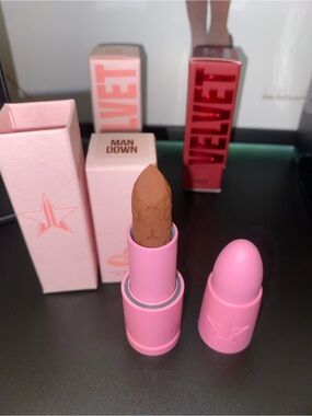 NIB Jeffree Star Velour Lipstick - Man Down (Brown)